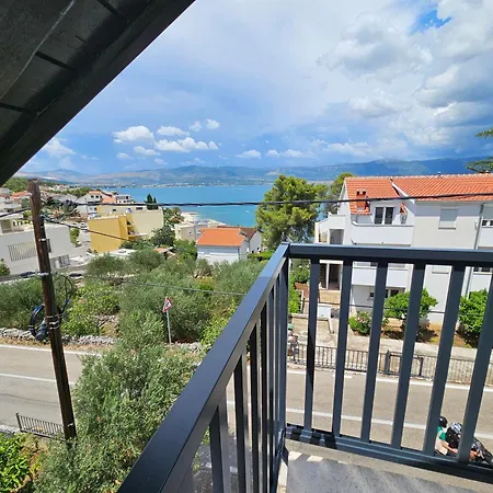 Sea Land 2 Τρογκίρ
